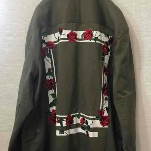 エルビラ　ELVIRA ミリタリージャケット　薔薇刺繍ジャケット/アウター