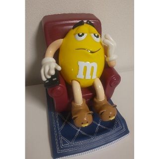 エムアンドエムアンドエムズ(m&m&m's)の▶専用◀ｍ＆ｍ’ｓチョコディスペンサーイエロー LA-Z-BOYバージョン(キャラクターグッズ)