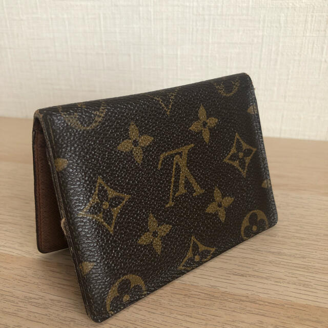 LOUIS VUITTON(ルイヴィトン)のルイヴィトン　パスケース レディースのファッション小物(名刺入れ/定期入れ)の商品写真