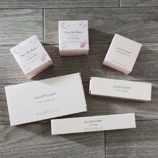 ジルスチュアート(JILLSTUART)のJILLSTUARTジルスチュアート新品箱あり未使用(アイシャドウ)