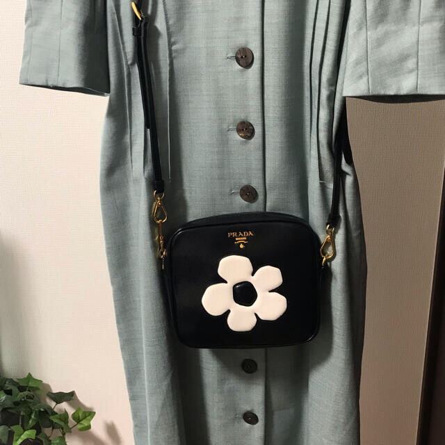 PRADA ショルダーバック ブラック 新品 未使用