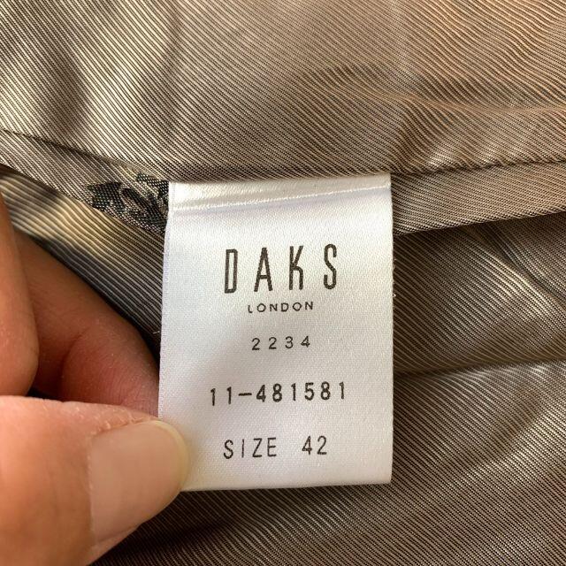 DAKS(ダックス)の購入者ありダックス 比翼 中綿 コート ブラウン サイズ42 レディース レディースのジャケット/アウター(ロングコート)の商品写真