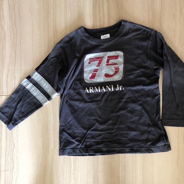 ARMANI JUNIOR(アルマーニ ジュニア)のアルマーニジュニア8a(130) キッズ/ベビー/マタニティのキッズ服男の子用(90cm~)(Tシャツ/カットソー)の商品写真