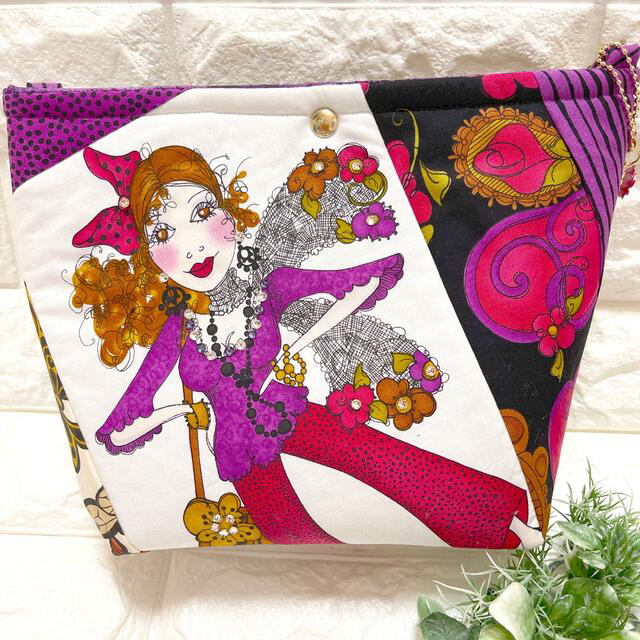 ロラライハリス Gypsy Chiqurミニバッグにもなるポーチ お財布 ロラライハリス Gypsy Chiqurミニバッグにもなるポーチ お財布