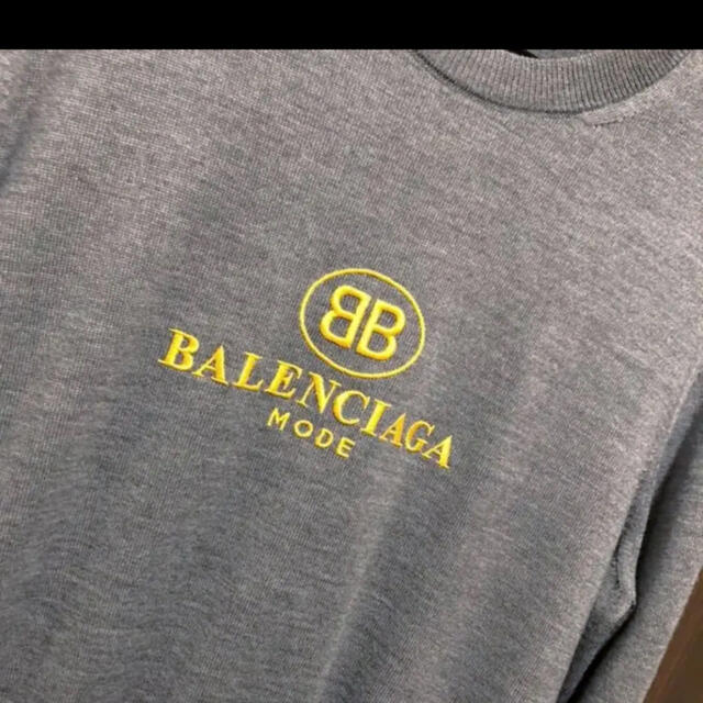 Balenciaga(バレンシアガ)のバレンシアガ　レディースニット　36 正規品 レディースのトップス(ニット/セーター)の商品写真