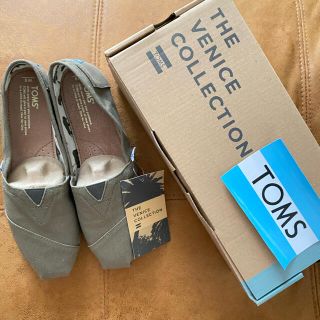 トムズ(TOMS)の☺︎新品　TOMS☺︎(スリッポン/モカシン)