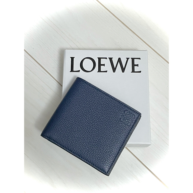 LOEWE(ロエベ)のロエベ　二つ折り財布 メンズのファッション小物(折り財布)の商品写真