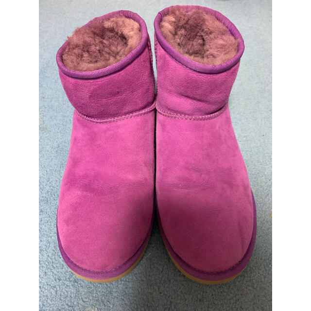 UGG(アグ)の【お買い得】UGG Classic Mini ショートブーツ 26cm パープル レディースの靴/シューズ(ブーツ)の商品写真