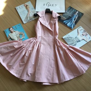 フォクシー(FOXEY)の♡フォクシー　ハンプトンイヴニングドレス♡(ひざ丈ワンピース)