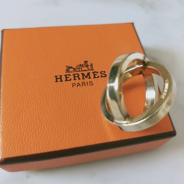 HERMES スカーフリング　コスモス　ゴールド