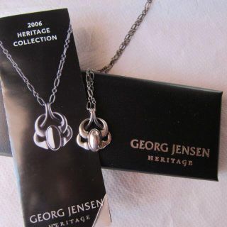 ジョージジェンセン(Georg Jensen)の新品！ジョージ・ジェンセン　2006イヤーペンダント　シルバーボール(ネックレス)