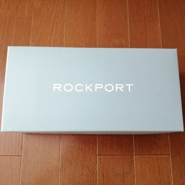 ROCKPORT(ロックポート)のロックポート ズーリー アシメ スライド 22cm 新品未使用品 レディースの靴/シューズ(ミュール)の商品写真