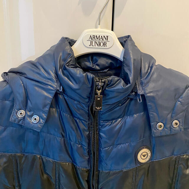 ARMANI JUNIOR(アルマーニ ジュニア)のアルマーニジュニア　ダウンベスト 12A  154cm ダウンコート キッズ/ベビー/マタニティのキッズ服男の子用(90cm~)(ジャケット/上着)の商品写真