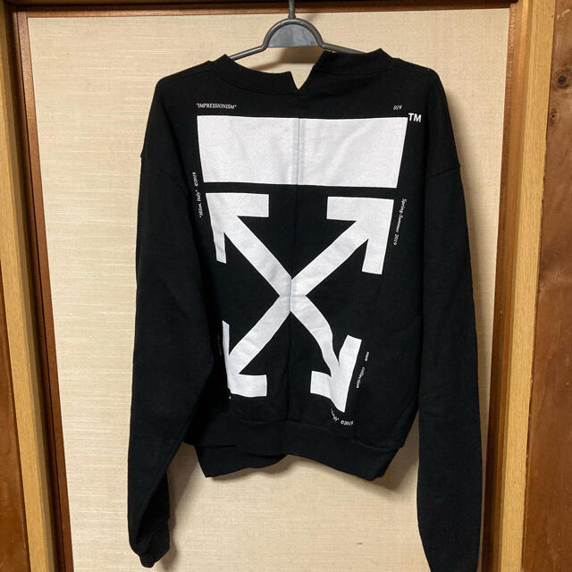 off-white kiss スウェット