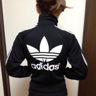 アディダス(adidas)のadidas好きさんへ♬(ニット/セーター)