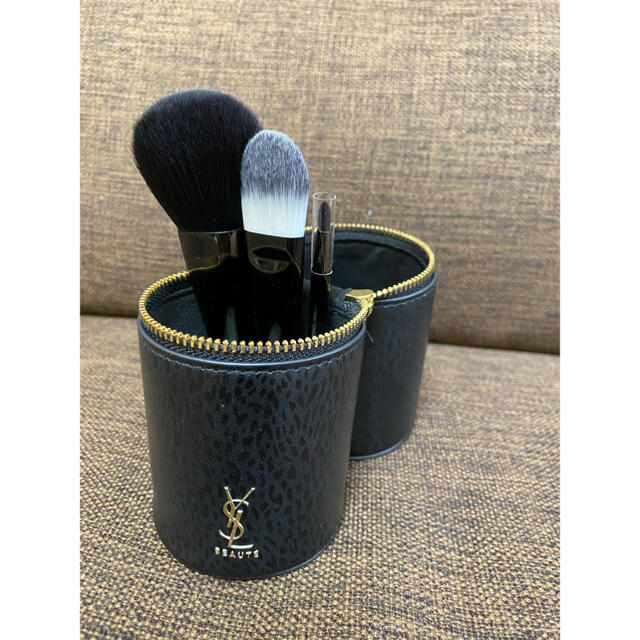 Yves Saint Laurent Beaute(イヴサンローランボーテ)のan様専用 コスメ/美容のキット/セット(サンプル/トライアルキット)の商品写真