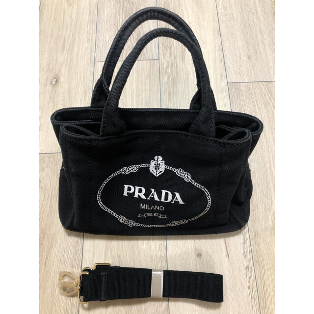 PRADA(プラダ)のプラダ　トートバッグ　カナパ レディースのバッグ(トートバッグ)の商品写真