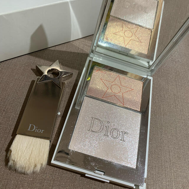 Dior(ディオール)のDior ハイライト チーク最後の値下げ コスメ/美容のベースメイク/化粧品(フェイスカラー)の商品写真