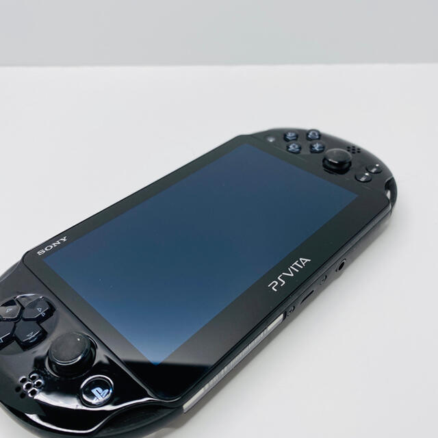 SONY psvita 本体 PCH-2000 ZA11 ブラック　美品 9