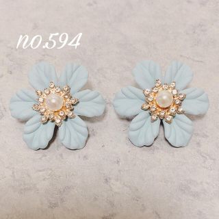 no.594 フラワー ブルー パール ビジュー ピアス、イヤリング(ピアス)