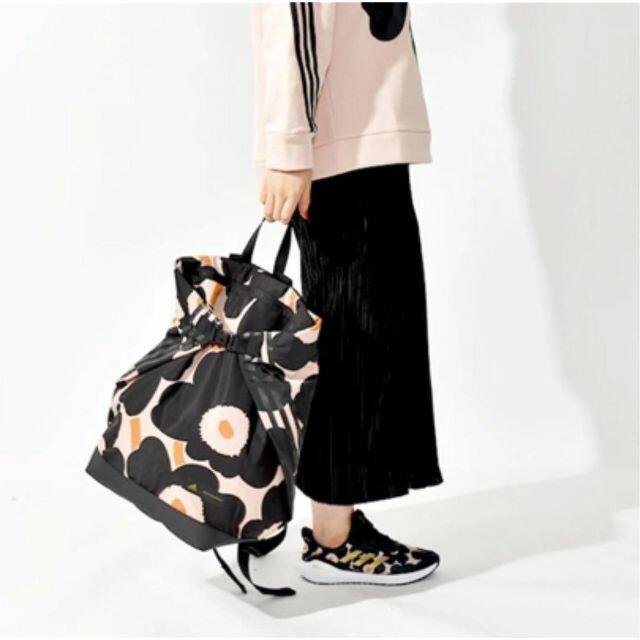 大人気人気 marimekko - アディダス マリメッコ コラボ バックパック リュックの通販 by ⭐️のっぽファミリー⭐️|マリメッコならラクマ 低価新作