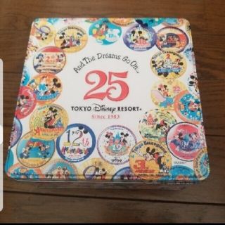 ディズニー(Disney)のディズニーランド　25周年記念　缶とステッカー(その他)