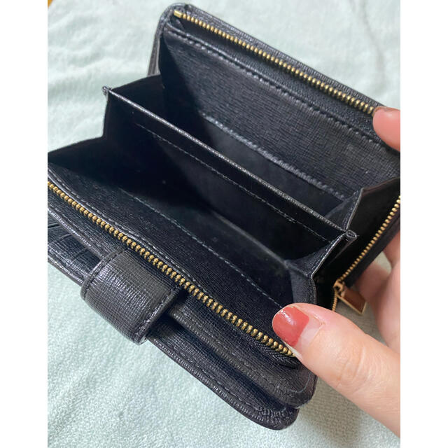 FURLA折りたたみ財布 1
