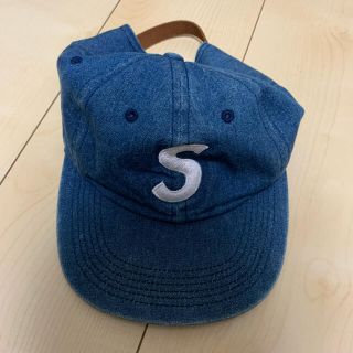 送込!! Supreme FrayedLogosデニム キャップ青