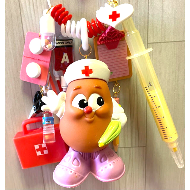 ぽっちゃりナースジャラジャラキーホルダー 特売 9690円 aleksandra