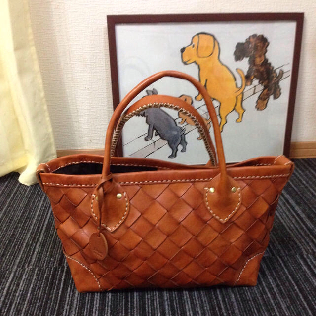 paquetのバックになります