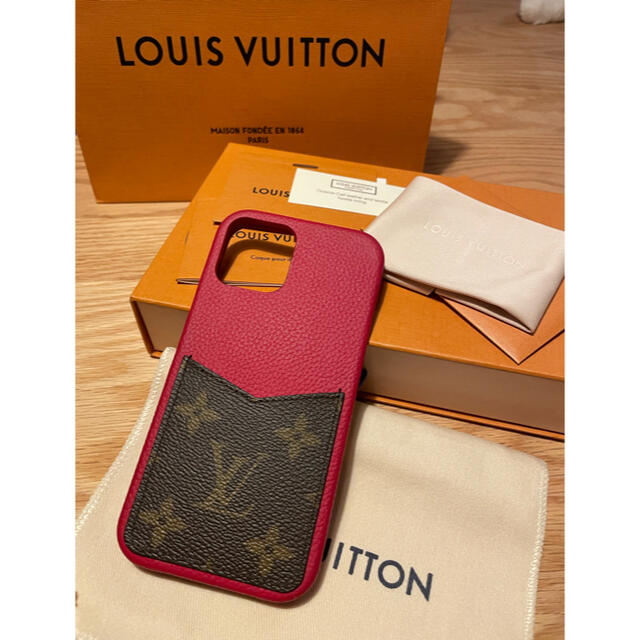 LOUIS VUITTON(ルイヴィトン)の【美品】ヴィトンiPhone12 Proケース/LOUIS VUITTON スマホ/家電/カメラのスマホアクセサリー(モバイルケース/カバー)の商品写真