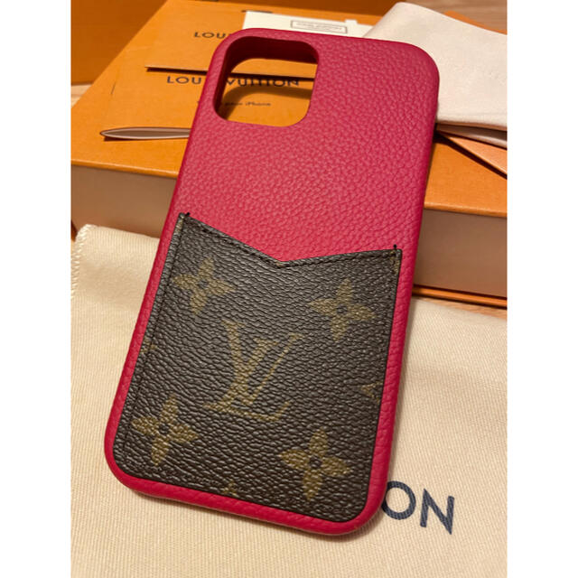 LOUIS VUITTON(ルイヴィトン)の【美品】ヴィトンiPhone12 Proケース/LOUIS VUITTON スマホ/家電/カメラのスマホアクセサリー(モバイルケース/カバー)の商品写真