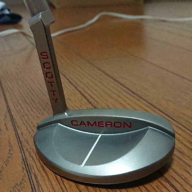 Scotty Cameron(スコッティキャメロン)の【値下げです】スコッティキャメロン レッド X スポーツ/アウトドアのゴルフ(クラブ)の商品写真