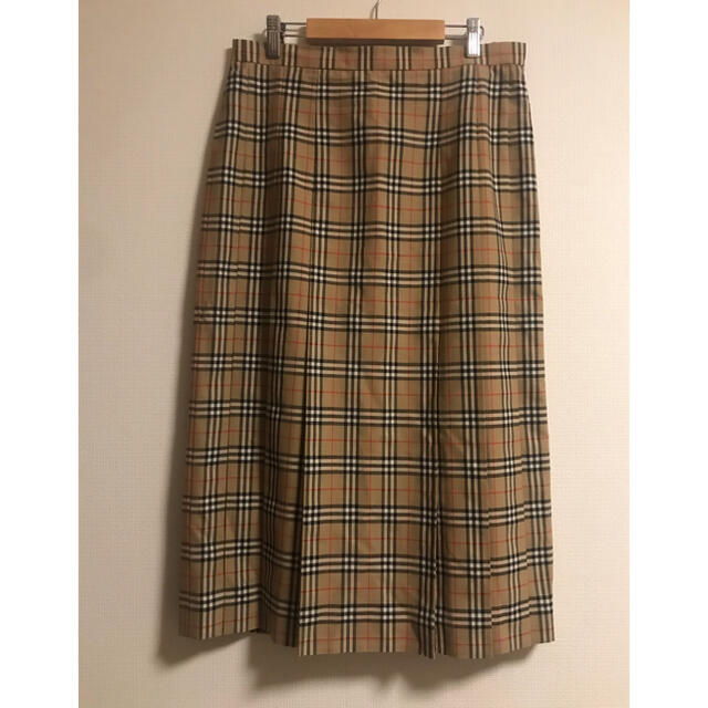 未使用 Burberry ノバチェック ロングスカート 未使用 Burberry ノバチェック ロングスカート