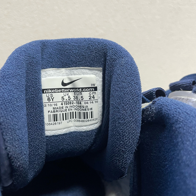 NIKE(ナイキ)の AIR MORE UPTEMPO OLYMPIC レディースの靴/シューズ(スニーカー)の商品写真