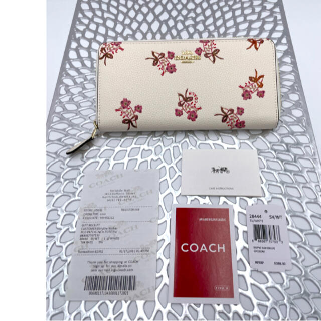 COACH(コーチ)の新品未使用⭐︎COACH コーチ 長財布 ホワイト×綺麗なピンクお花♡ レディースのファッション小物(財布)の商品写真