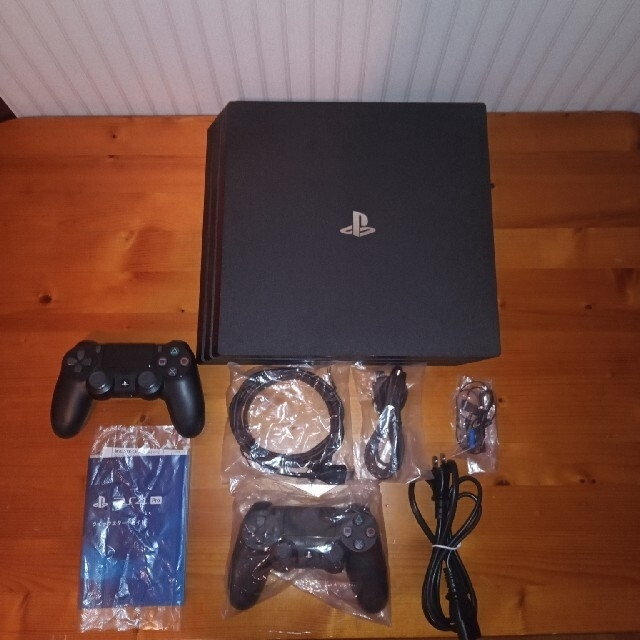 PS4PRO　CUH-7100B