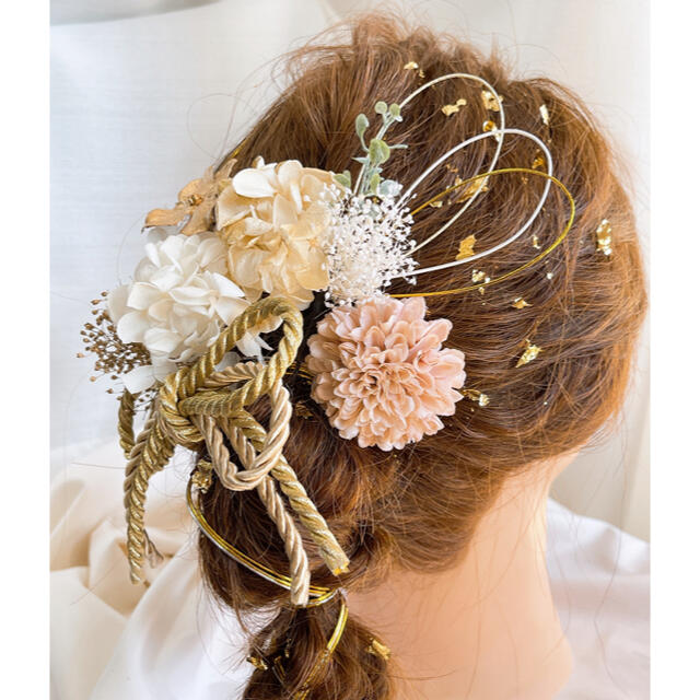 ドライフラワー髪飾り　成人式　結婚式　卒業式　6 ハンドメイドのアクセサリー(ヘアアクセサリー)の商品写真