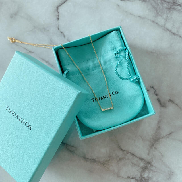 Tiffany & Co.(ティファニー)のTiffany & co. フルール ドリス バーペンダント レディースのアクセサリー(ネックレス)の商品写真