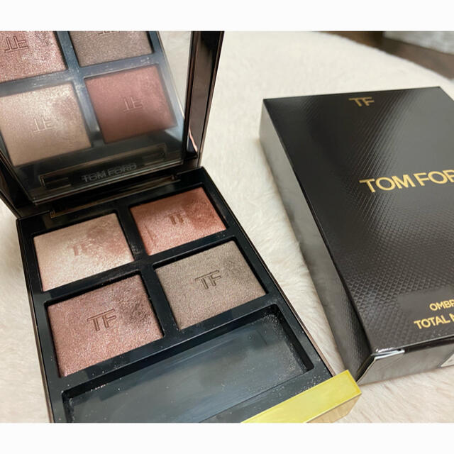 TOM FORD(トムフォード)のトムフォードアイカラークォード　ボディヒート コスメ/美容のベースメイク/化粧品(アイシャドウ)の商品写真