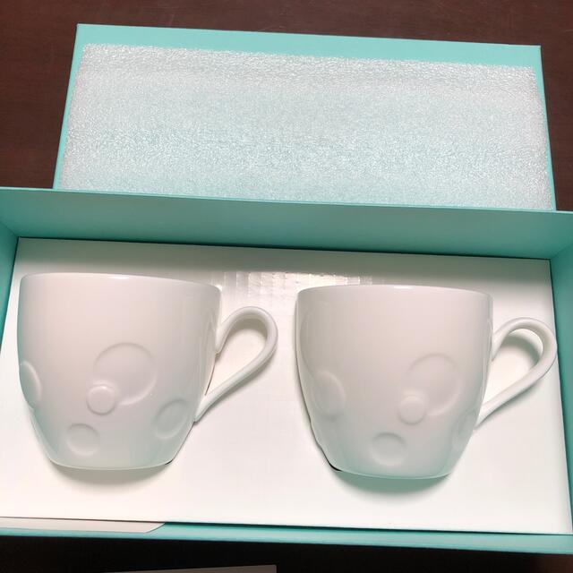 Tiffany & Co.(ティファニー)の新品未使用　ティファニー　ペアマグカップ インテリア/住まい/日用品のキッチン/食器(グラス/カップ)の商品写真