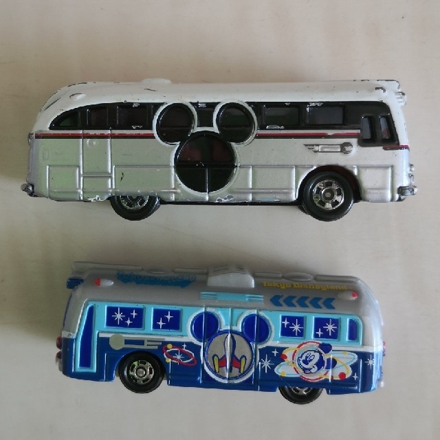 Disney ミニカー ディズニーリゾート バス 2台 トミカの通販 By りんご S Shop ディズニーならラクマ Disney ミニカー ディズニーリゾート バス 2台 トミカの通販 By りんご S Shop ディズニーならラクマ