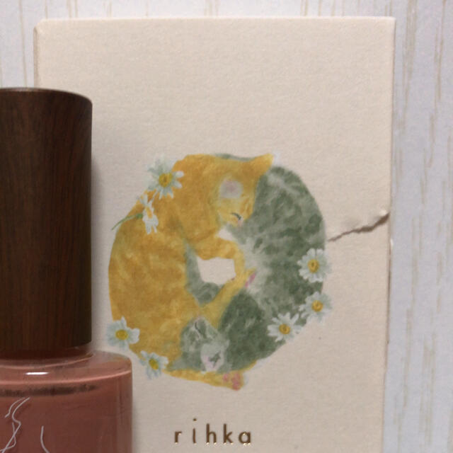 Cosme Kitchen(コスメキッチン)のrhika ネイルポリッシュ coussinet コスメ/美容のネイル(マニキュア)の商品写真