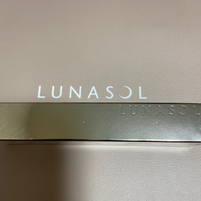 LUNASOL(ルナソル)のルナソル　フラッシュクリエーターＥＸ07  新品未開封　完売品　最終お値下げ コスメ/美容のベースメイク/化粧品(アイライナー)の商品写真