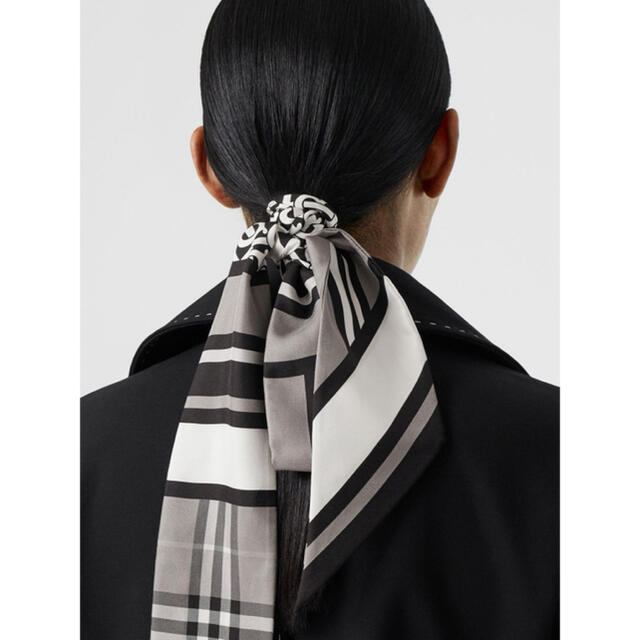 熱い販売 Burberry バーバリー 新品同様 ミッツァ スカーフ バンダナ
