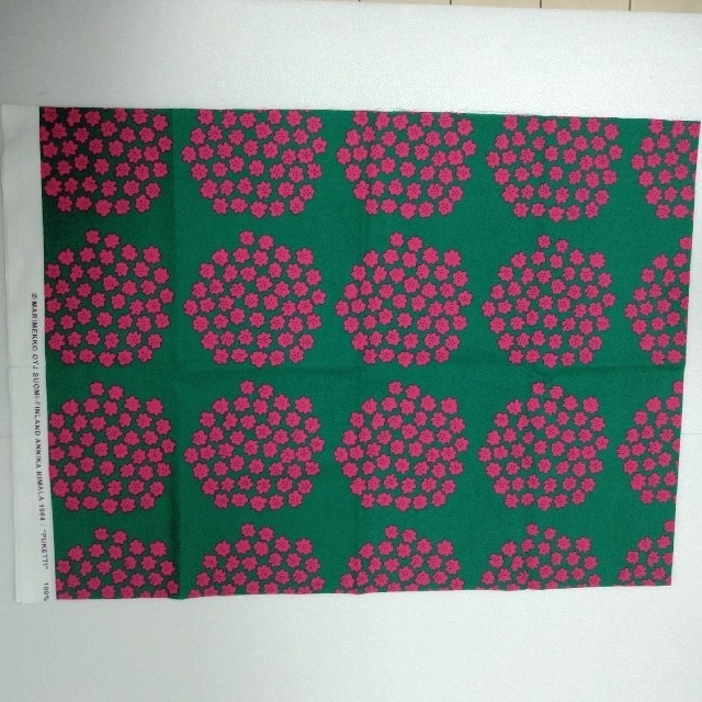 marimekko 生地 プケッティ