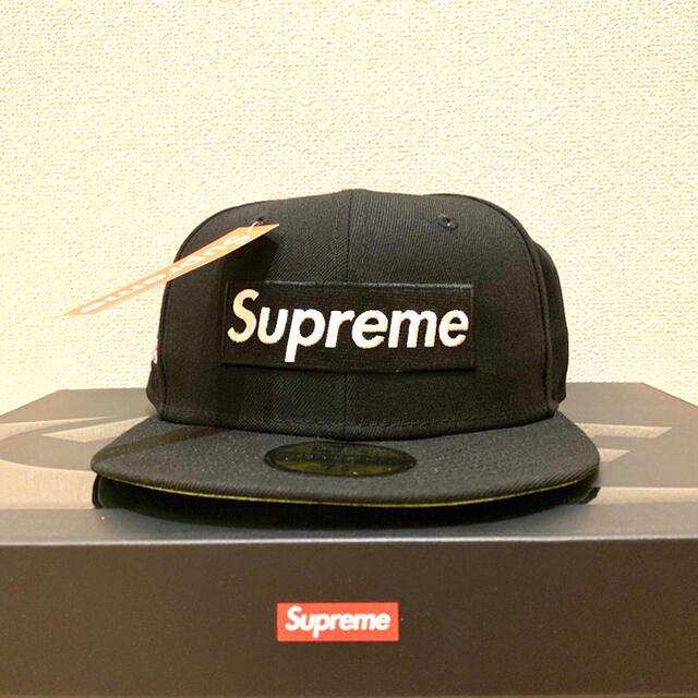 Supreme(シュプリーム)のSupreme No Comp Box Logo New Era 7 1/4 メンズの帽子(キャップ)の商品写真