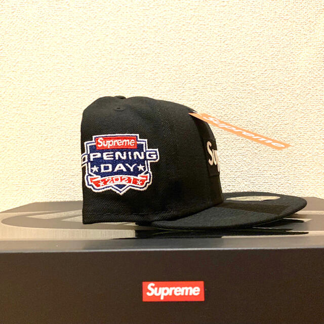 Supreme(シュプリーム)のSupreme No Comp Box Logo New Era 7 1/4 メンズの帽子(キャップ)の商品写真