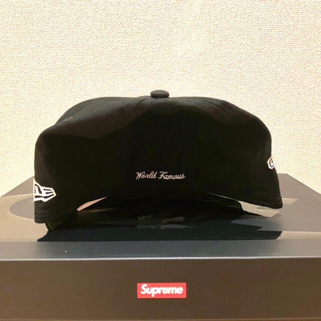 Supreme(シュプリーム)のSupreme No Comp Box Logo New Era 7 1/4 メンズの帽子(キャップ)の商品写真