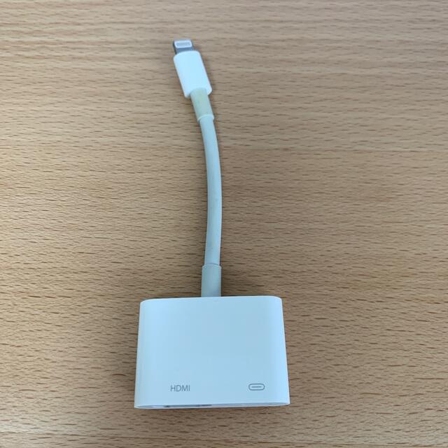 Apple(アップル)のLightning HDMI 変換 ケーブル iPhone アップル純正 スマホ/家電/カメラのテレビ/映像機器(映像用ケーブル)の商品写真